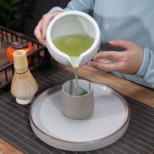 Juego de Té Matcha de Cerámica Estilo Japonés Personalizado - Tazón de Matcha Auténtico para la Preparación y Servicio Tradicional del Té - Product Image 4