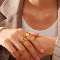 Bague ouverte pour femme en acier inoxydable plaqué or avec décoration en strass en forme de trèfle à quatre feuilles