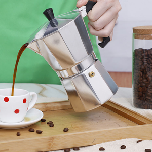 Cafetières à moka italiennes classiques portables en aluminium, style européen, à 3 tasses, avec logo imprimé au laser, pour le camping, vente en gros - Product Image 4