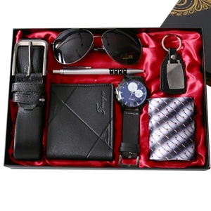 Set de Regalo <span class=keywords><strong>para</strong></span> <span class=keywords><strong>Hombre</strong></span> 2026 de 7 Piezas: Gafas de Sol Aviador, Cinturón con Hebilla Automática, Cartera, Bolígrafo, Regalo Empresarial, Venta al Por Mayor - Product Image 5