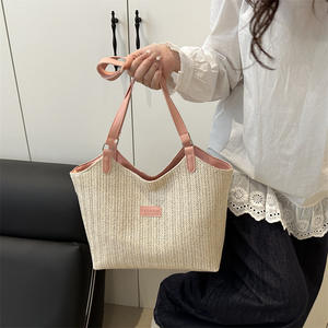 2025 nuevo bolso de playa para mujer, bandolera de mensajero de paja tejida a la moda, bolso de mano de paja para mujer - Product Image 5