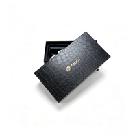 Boîte de téléphone rigide de luxe personnalisée en cuir de crocodile, emballage cadeau en papier avec insert en blister pour l'emballage du chargeur de téléphone portable