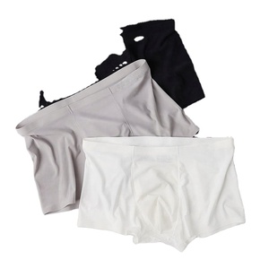 Caleçon Boxer Homme en Soie Glacée Tricotée Sans Traces, Taille Mi-Haute, Respirant, Sans Coutures, Été, Style Business et Maison, Vente en Gros Usine - Product Image 2