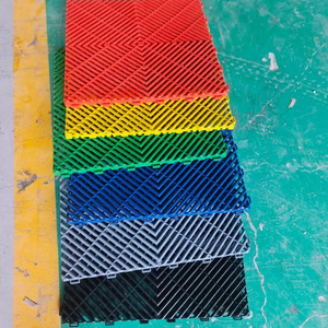 Revêtement <span class=keywords><strong>de</strong></span> <span class=keywords><strong>sol</strong></span> <span class=keywords><strong>de</strong></span> garage en <span class=keywords><strong>PVC</strong></span> <span class=keywords><strong>de</strong></span> qualité supérieure, 40 mm, en forme <span class=keywords><strong>de</strong></span> U, <span class=keywords><strong>grille</strong></span> <span class=keywords><strong>de</strong></span> jonction amovible, carreaux <span class=keywords><strong>de</strong></span> <span class=keywords><strong>sol</strong></span> <span class=keywords><strong>de</strong></span> garage modernes, élégants et durables - Product Image 5