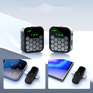 <span class=keywords><strong>Microphone</strong></span> sans fil J33 2 en 1 longue endurance <span class=keywords><strong>Microphone</strong></span> sans fil Lavalier pour téléphone intelligent pour l'enregistrement de Vlog en direct - Product Image 2