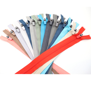 سحاب جيب ملون مخصص مع رأس مجتذب مطاطي إغلاق نهاية الخياطة سحاب النايلون لركوب الدراجات الرياضة سحاب #3 - Product Image 2