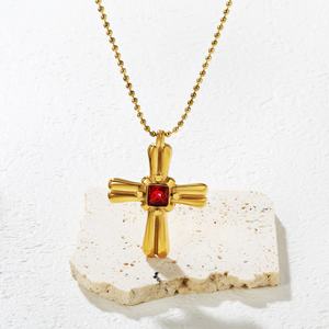 Collar de Moda de Acero Inoxidable con Colgante de Cruz Chapado en Oro de 18K, Cadena con Cuentas de Piedras Preciosas Rojas, Collar Religioso - Product Image 4