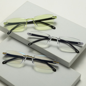 <span class=keywords><strong>Lunettes</strong></span> de lecture classiques bleues sans monture, fines, anti-lumière bleue, verres transparents pour hommes et femmes, adaptées aux visages en forme de losange, fourniture directe d'usine - Product Image 2