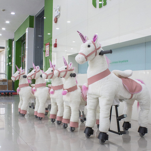 Fun Unisex Indoor-Spielplatz Einhorn fahrten Schaukel pferd Lustiges mechanisches Walking-Aufsitz spielzeug aus Plüsch - Product Image 2