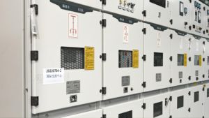 Tianshun KYN28-12 12kV Orta ve Yüksek Gerilim Elektrik Şalter Santrali RMU Kabini GB/T3906-2020 Güç Dağıtımı - Product Image 2