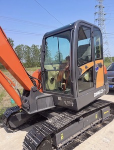Mini-excavatrice sur chenilles d'occasion Doosan DH60-7 de 6 tonnes, d'origine coréenne, petite pelle hydraulique d'occasion à faible nombre d'heures de fonctionnement pour les municipalités - Product Image 5