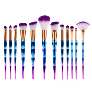 12pcs Diamond Crystal Handle Foundation Blush Eye Shadow Powder Brush Pouch Packaging Professional Private Label Makeup Brushes