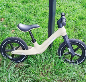 Vélo d'équilibre pour enfants, bébés, <span class=keywords><strong>meilleur</strong></span> cadeau, cadre renforcé, roues en caoutchouc, 12 pouces, 75 kg - Product Image 6