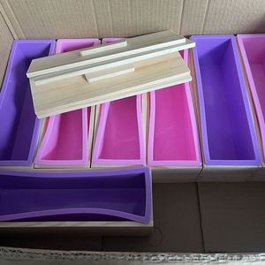 Wholesale Large Rectangle Silicone Making Soap Loaf Handmade Mold 1200ml Silicone Wood Soap Mold With Wooden <b>Box</b> and Lid - Product Image 6