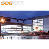 Porte de garage sectionnelle 16x7 avec écran en verre dépoli rétractable de 8 pieds, panneaux en verre trempé minimalistes pour la confidentialité