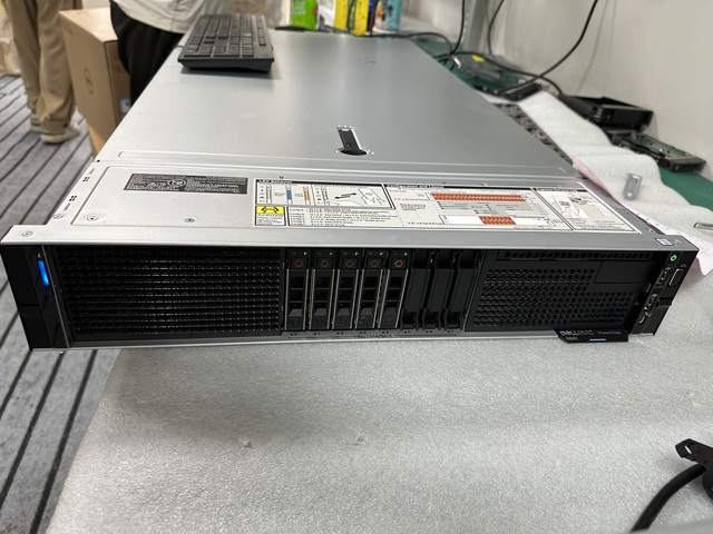 Brand New DELLs PowerEdge R840 2U Rack Server Intel Processor