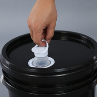Seau de stockage de miel avec portail en plastique de 20l pour l'apiculture