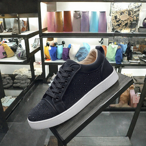 Venta al por mayor de zapatos de diseñador de fondo rojo genuino personalizado zapatos casuales planos de lujo con cordones de cierre de PVC cerrado para Otoño Invierno - Product Image 2