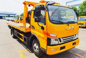 Camión de remolque de plataforma plana de 4 <span class=keywords><strong>toneladas</strong></span> de alta calidad, camión de recuperación de camión de auxilio de rescate diésel con transmisión manual - Product Image 2