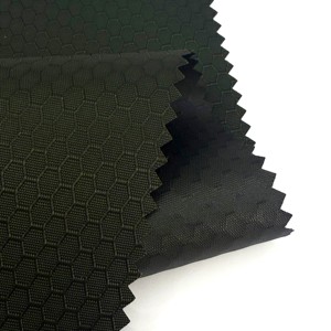 Tissu Oxford tissé imperméable en nylon 100% enduit PU, motif hexagonal de football 200D*200D haute performance pour sacs d'extérieur - Product Image 5