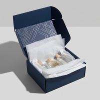 Boîte en papier d'emballage pour flacon de parfum personnalisé de qualité supérieure, avec impression de motifs luxueux à l'intérieur