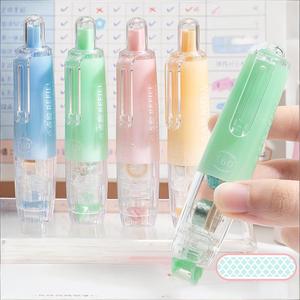 詰め替え可能な格納式ドットグルーテープ両面粘着ローラー（スクラップブッキング＆クラフト用） - Product Image 1