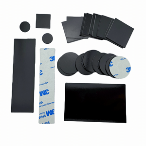 Nieuwste Custom Herbruikbare Kleverige 100X100Mm Rubber Magneetband Strip Zware Kleverige Magneet Voor Thuis - Product Image 4