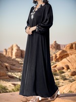 Abaya musulmane noire élégante robe maxi avec détails scintillants poignets scintillants Silhouette fluide Célébrations de l'Aïd Événements spéciaux