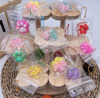 KJKJ Jouet Animal Squishy Patte de Biscuit Donut Anti-Stress Mini à Remontée Lente en TPR Mochi pour Soulagement du Stress et de l'Anxiété Personnalisé 5-7 Ans