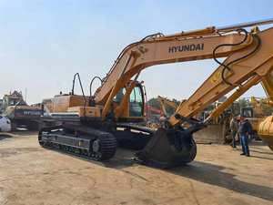 Excavatrice sur chenilles Hyundai 305 d'occasion, modèle 2023, 225lc-9s, 30,5 tonnes, godet de 1,6 m, composants essentiels en promotion à prix réduit - Product Image 6