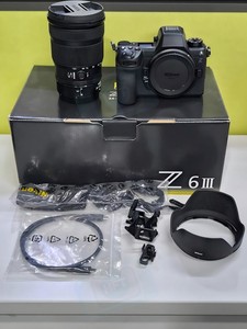 Appareil photo numérique sans miroir professionnel HFT Z6 <span class=keywords><strong>III</strong></span> avec objectif 24-120 mm F/4 <span class=keywords><strong>S</strong></span>, capteur CMOS plein format, vidéo 4K UHD, carte SD - Product Image 1