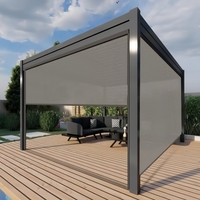 Persianas enrollables motorizadas con control remoto para exteriores, resistentes al viento, populares en EE. UU., para pérgolas y gazebos, protección contra el viento.