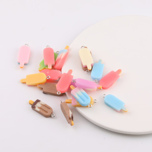 Colgante de resina con forma de helado, color aleatorio, accesorio de manualidades para llavero o adorno - Product Image 2