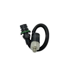 Sensor de Presión de Aceite Senwei 11170079 con Montaje Roscado para Cargadoras de Ruedas Volvo y Maquinaria de Excavación - Product Image 2