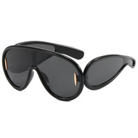 Sportif coloré miroir Punk lunettes de soleil femmes une pièce grand cadre Style hommes lunettes de soleil UV400 mode lunettes