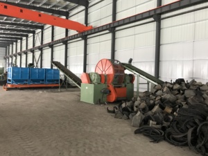 Double Groove Roller Tyre Crusher / Tire <strong>Shredding</strong> Machine / <strong>Rubber</strong> Grinding Mill - Product Image 5