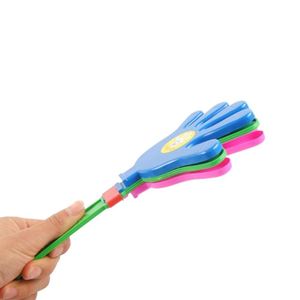Mains applaudissantes en plastique portables pour le football, avec logo, pour le soutien personnalisé de l'équipe et la création de bruit de foule - Product Image 1