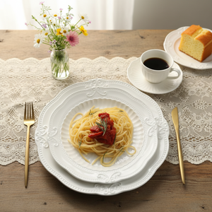 Assiette plate blanche unie Ge Luo Cocoa, série Cour Européenne, style simplicité moderne, <span class=keywords><strong>pour</strong></span> gâteaux et steaks, compatible micro-ondes - Product Image 3
