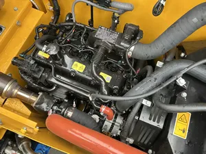 รถขุดไฮดรอลิกแบบตีนตะขาบขนาดเล็กและขนาดกลาง LiuGong 911F รุ่นใหม่ พร้อมใบมีดบูลโดเซอร์ - Product Image 2