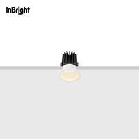 Plafonnier encastré LED COB à découpe profonde avec verre de sécurité et grille alvéolée en option, faisceau multi-directionnel, intensité variable