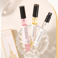 Kit d'Échantillons de Parfums Format Voyage, Set Découverte de Parfums, Miniatures d'Eau De Parfum Assorties pour Femme, Cadeau