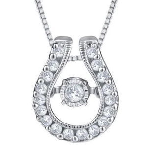 Collana con Ciondolo a Forma di Lettera U per Donne, Catena con Charm a Cuore, Gioielli alla Moda per Uso Quotidiano, Regalo - Product Image 1