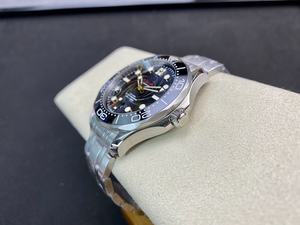 Montre mécanique de luxe de qualité supérieure, étanche, 42 mm, mouvement VS Factory 8800, lunette en céramique noire, cadran noir, 300 m. - Product Image 4