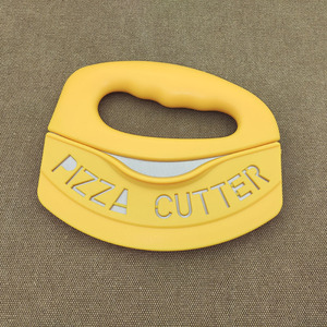 Coltelli Professionali <span class=keywords><strong>per</strong></span> <span class=keywords><strong>Pizza</strong></span> in Acciaio Inox di Grado Commerciale con Copertura di Sicurezza <span class=keywords><strong>per</strong></span> Uso in Pizzerie e Ristoranti - Product Image 2