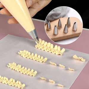 304 di tubazioni a forma di foglia senza soluzione di continuità con ugello in acciaio inossidabile per <span class=keywords><strong>attrezzature</strong></span> per <span class=keywords><strong>pasticceria</strong></span> - Product Image 4