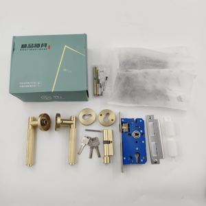 Manijas de Puerta de Entrada Clásicas Modernas de Lujo, Juego de Manijas de Palanca con Diseño Moleteado, Privacidad Interior, Color Negro y Dorado, con Cerradura - Product Image 6