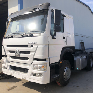 Camion tracteur d'occasion Sinotruk Euro2 Diesel 6X4 avec direction annulaire HOWO 10 roues, capacité de charge de 21-30T, 371 ch, caméra arrière 360° - Product Image 1