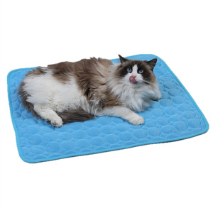 Großhandel Sommer Haustier Eis Pad Hund Eis Seide Matte Pad Kühlung Eis Höhle Hund Zwinger Katze den Haustier Cool Training Hund Kühl matte - Product Image 4