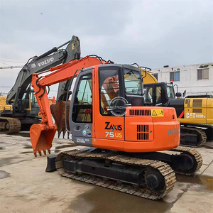 ขายรถขุด Hitachi ZX75US ZX75 US ZX 75US มือสองจากญี่ปุ่น รถขุดไฮดรอลิก ZAXIS 75 US ของแท้ มือสอง มีสินค้าในสต็อก - Product Image 1