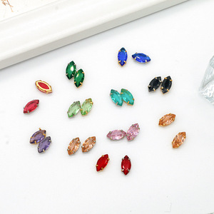 Strass en zircon synthétique marquise, sertis à la main, base dorée, ovale à quatre trous, pour accessoires de robe de mariée et de chaussures DIY - Product Image 3